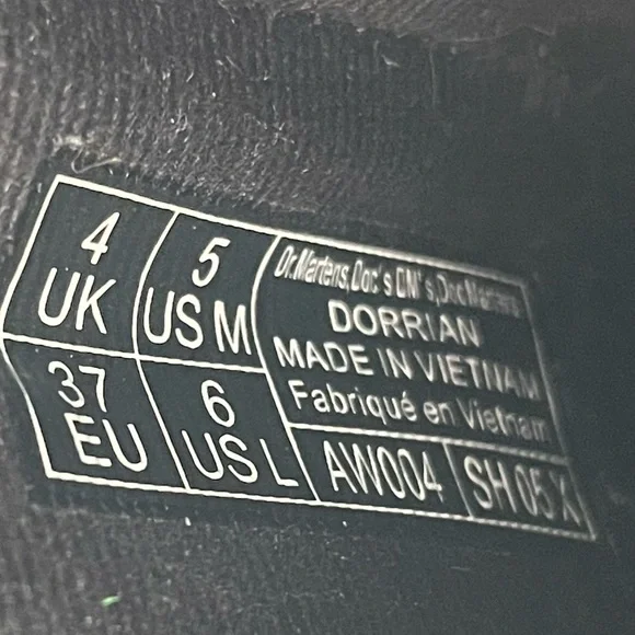 Black Leather Chelsea Boots - Picture 5 of 10